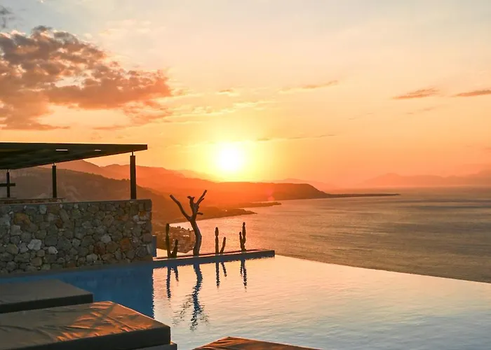 ​Le Grand Bleu Resort