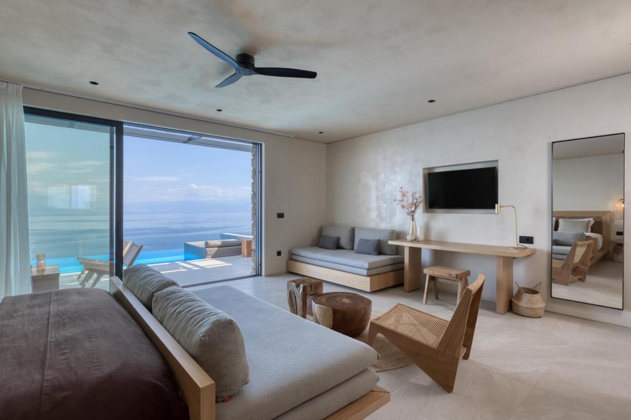 Hotel ​le Grand Bleu 5*