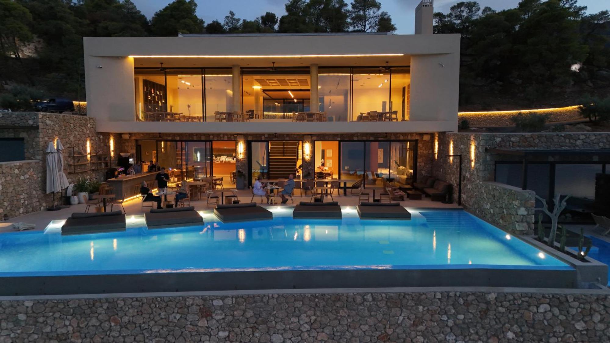 ​le Grand Bleu Hotel